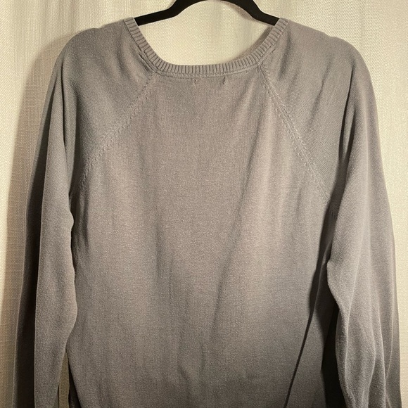 DKNY, Pull-over Sweater, XL - Picture 2 of 3